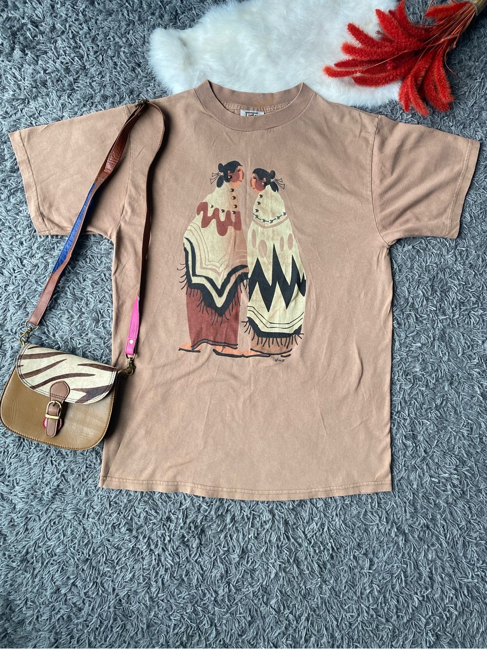 Vintage Lida Native American Art Graphic Tee